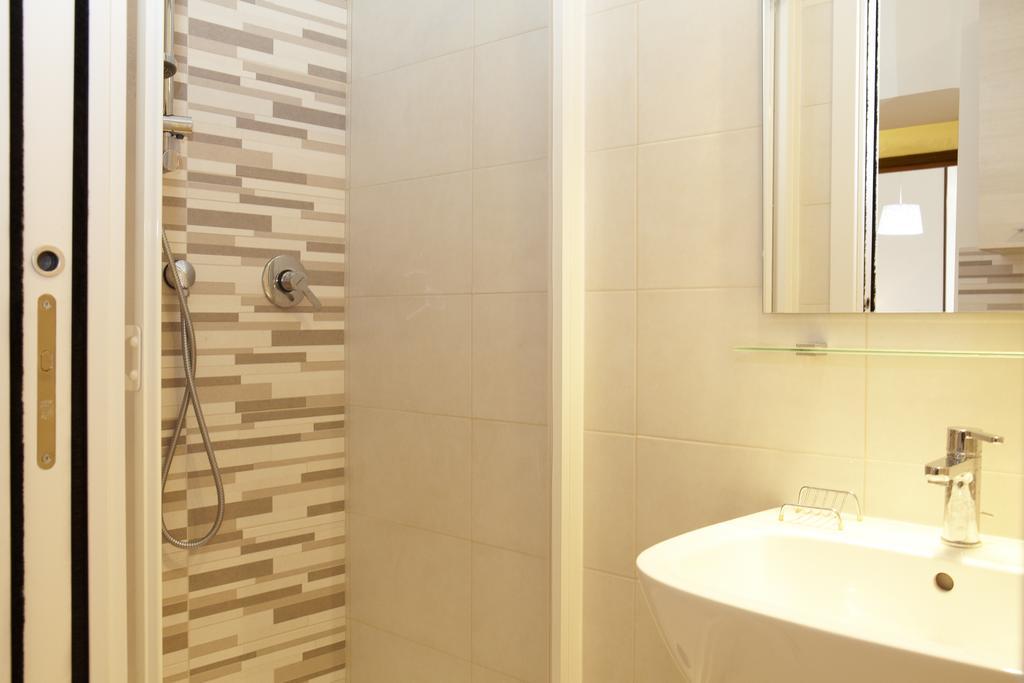 Zia Apartment Рим Номер фото